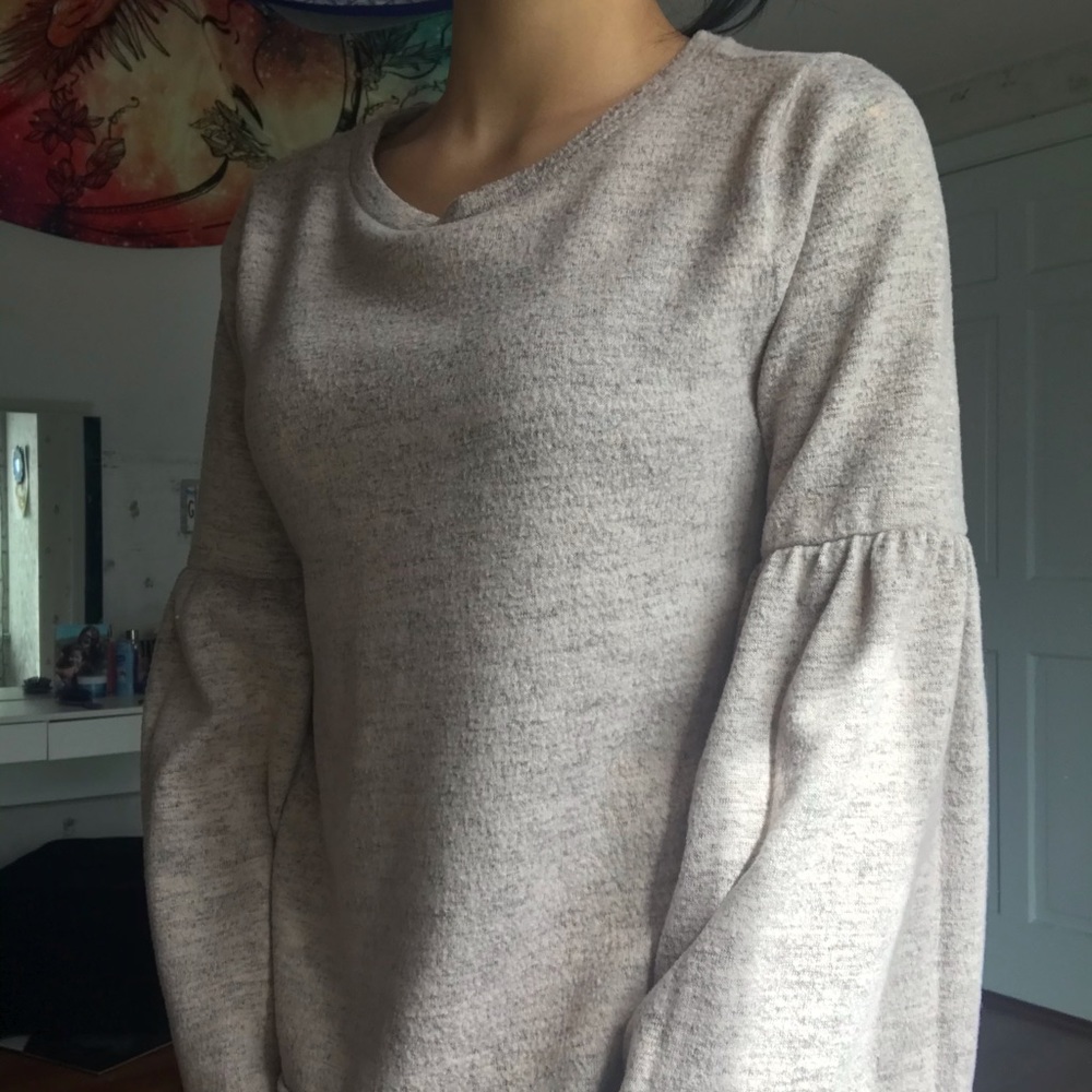 Light pink top